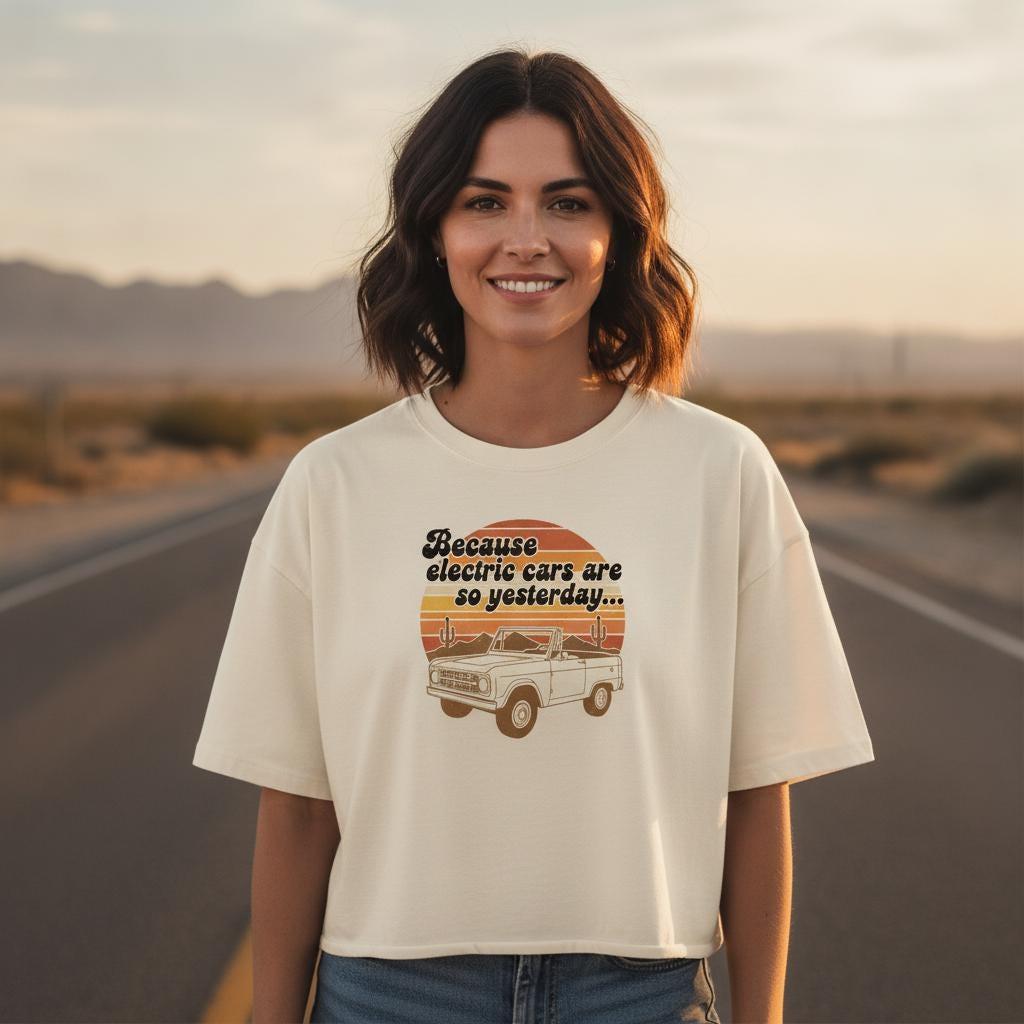 Retro 70s Boxy T-Shirt | Classic Car Desert Sunset Graphic Tee